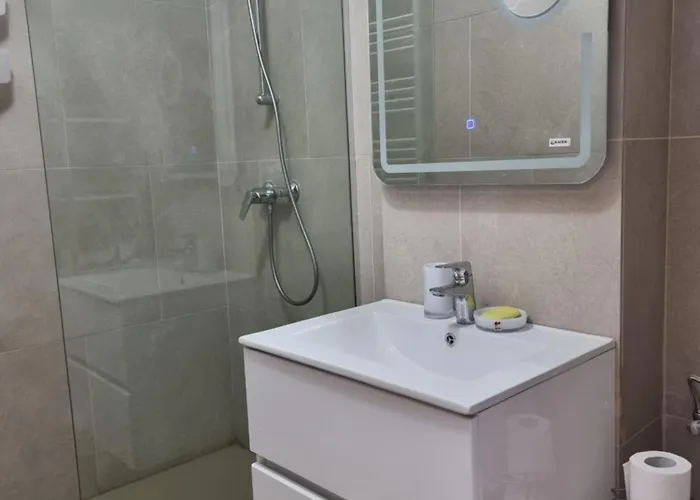 Apartment Blue Sky Alezzi Infinity- Endless Summer