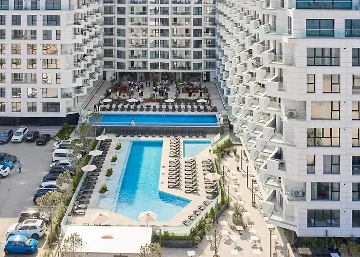 Blue Sky Alezzi Infinity- Endless Summer Apartment Navodari